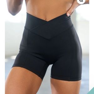 Vice black shorts never worn